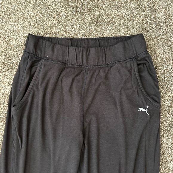 Puma Joggers - Picture 3 of 4